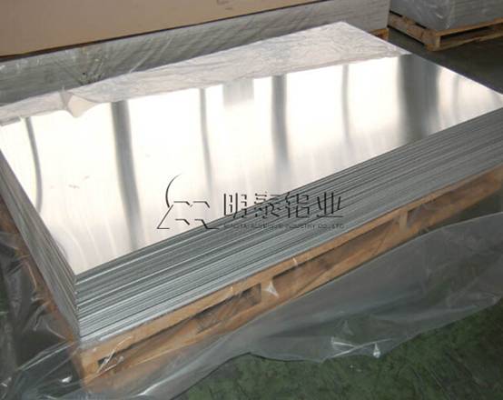 5系铝板厂家_尊龙凯时铝业罐车铝板简要介绍